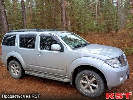 Ніссан Патфайндер, об'ємом двигуна 2.5 л та пробігом 156 тис. км за 12500 $, фото 1 на Automoto.ua