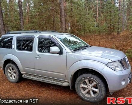 Ниссан Патфайндер, объемом двигателя 2.5 л и пробегом 156 тыс. км за 12500 $, фото 1 на Automoto.ua