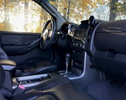 Серый Ниссан Патфайндер, объемом двигателя 2.5 л и пробегом 309 тыс. км за 6999 $, фото 5 на Automoto.ua