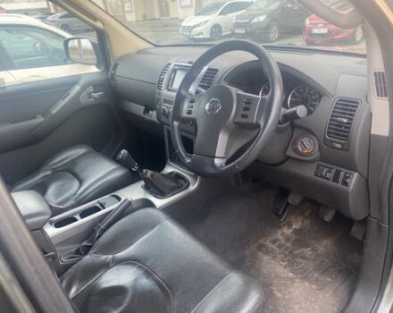 Сірий Ніссан Патфайндер, об'ємом двигуна 2.5 л та пробігом 218 тис. км за 6904 $, фото 9 на Automoto.ua