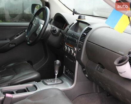 Ниссан Патфайндер 2005 в Днепре (Днепропетровске) на Automoto.ua Серый Ниссан Патфайндер, объемом двигателя 2.49 л и пробегом 285 тыс. км за 7600 $, фото 29 на Automoto.ua