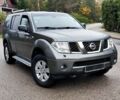 Серый Ниссан Патфайндер, объемом двигателя 2.5 л и пробегом 230 тыс. км за 3416 $, фото 3 на Automoto.ua