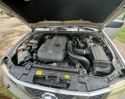 Сірий Ніссан Патфайндер, об'ємом двигуна 0 л та пробігом 270 тис. км за 4800 $, фото 1 на Automoto.ua