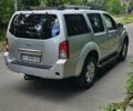 Сірий Ніссан Патфайндер, об'ємом двигуна 2.5 л та пробігом 192 тис. км за 9800 $, фото 4 на Automoto.ua