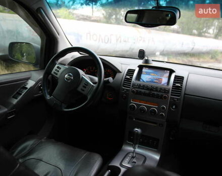 Ниссан Патфайндер 2005 в Днепре (Днепропетровске) на Automoto.ua Серый Ниссан Патфайндер, объемом двигателя 2.49 л и пробегом 285 тыс. км за 7600 $, фото 24 на Automoto.ua