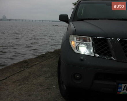 Ниссан Патфайндер 2005 в Днепре (Днепропетровске) на Automoto.ua Серый Ниссан Патфайндер, объемом двигателя 2.49 л и пробегом 285 тыс. км за 7600 $, фото 5 на Automoto.ua