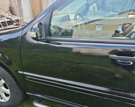 Серый Ниссан Патфайндер, объемом двигателя 3 л и пробегом 360 тыс. км за 3495 $, фото 6 на Automoto.ua