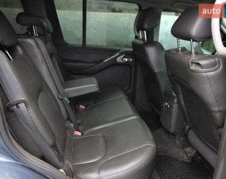 Ниссан Патфайндер 2005 в Днепре (Днепропетровске) на Automoto.ua Серый Ниссан Патфайндер, объемом двигателя 2.49 л и пробегом 285 тыс. км за 7600 $, фото 25 на Automoto.ua