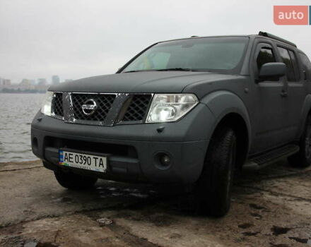 Ниссан Патфайндер 2005 в Днепре (Днепропетровске) на Automoto.ua Серый Ниссан Патфайндер, объемом двигателя 2.49 л и пробегом 285 тыс. км за 7600 $, фото 7 на Automoto.ua