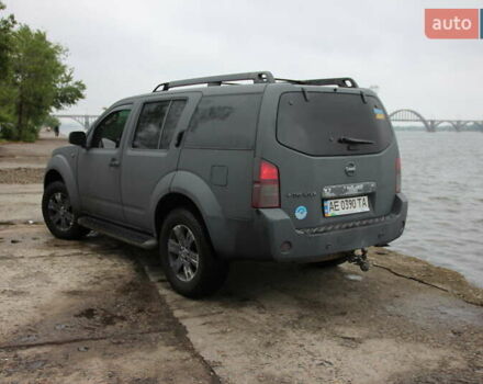 Ниссан Патфайндер 2005 в Днепре (Днепропетровске) на Automoto.ua Серый Ниссан Патфайндер, объемом двигателя 2.49 л и пробегом 285 тыс. км за 7600 $, фото 13 на Automoto.ua