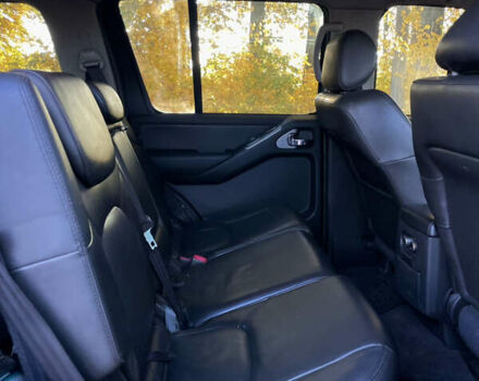 Серый Ниссан Патфайндер, объемом двигателя 2.5 л и пробегом 309 тыс. км за 6999 $, фото 8 на Automoto.ua