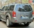 Сірий Ніссан Патфайндер, об'ємом двигуна 4 л та пробігом 245 тис. км за 8250 $, фото 10 на Automoto.ua