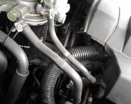 Сірий Ніссан Патфайндер, об'ємом двигуна 2.49 л та пробігом 174 тис. км за 10500 $, фото 14 на Automoto.ua