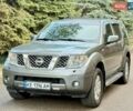 Сірий Ніссан Патфайндер, об'ємом двигуна 4 л та пробігом 245 тис. км за 8250 $, фото 6 на Automoto.ua