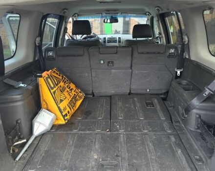 Серый Ниссан Патфайндер, объемом двигателя 2.5 л и пробегом 300 тыс. км за 6388 $, фото 7 на Automoto.ua