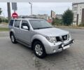 Сірий Ніссан Патфайндер, об'ємом двигуна 2.5 л та пробігом 270 тис. км за 10800 $, фото 1 на Automoto.ua
