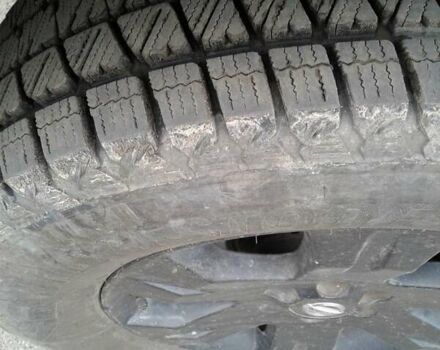 Сірий Ніссан Патфайндер, об'ємом двигуна 2.49 л та пробігом 174 тис. км за 10500 $, фото 12 на Automoto.ua