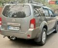 Сірий Ніссан Патфайндер, об'ємом двигуна 4 л та пробігом 245 тис. км за 8250 $, фото 7 на Automoto.ua