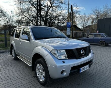 Серый Ниссан Патфайндер, объемом двигателя 2.5 л и пробегом 200 тыс. км за 5700 $, фото 12 на Automoto.ua