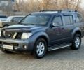 Сірий Ніссан Патфайндер, об'ємом двигуна 2.5 л та пробігом 245 тис. км за 9300 $, фото 1 на Automoto.ua
