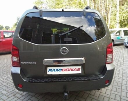 Ниссан Патфайндер 2007 в Кривом Роге на Automoto.ua Серый Ниссан Патфайндер, объемом двигателя 2.5 л и пробегом 379 тыс. км за 4080 $, фото 5 на Automoto.ua