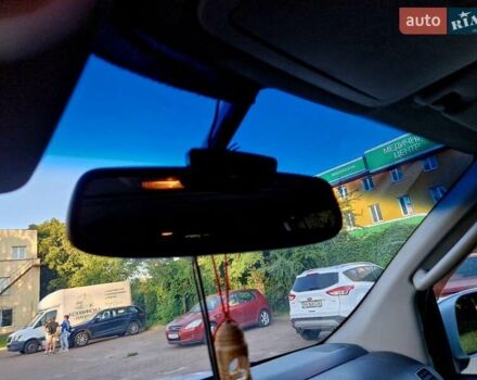 Сірий Ніссан Патфайндер, об'ємом двигуна 2.5 л та пробігом 270 тис. км за 10000 $, фото 18 на Automoto.ua