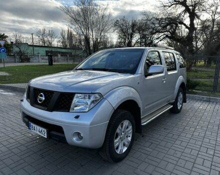 Серый Ниссан Патфайндер, объемом двигателя 2.5 л и пробегом 200 тыс. км за 5700 $, фото 13 на Automoto.ua