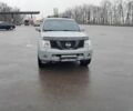 Серый Ниссан Патфайндер, объемом двигателя 4 л и пробегом 278 тыс. км за 5500 $, фото 1 на Automoto.ua