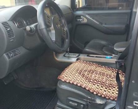 Ниссан Патфайндер 2008 в Тячеве на Automoto.ua Серый Ниссан Патфайндер, объемом двигателя 2.5 л и пробегом 280 тыс. км за 7800 $, фото 5 на Automoto.ua