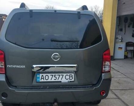 Ниссан Патфайндер 2008 в Тячеве на Automoto.ua Серый Ниссан Патфайндер, объемом двигателя 2.5 л и пробегом 280 тыс. км за 7800 $, фото 9 на Automoto.ua
