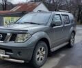 Ниссан Патфайндер 2008 в Тячеве на Automoto.ua Серый Ниссан Патфайндер, объемом двигателя 2.5 л и пробегом 280 тыс. км за 7800 $, фото 1 на Automoto.ua