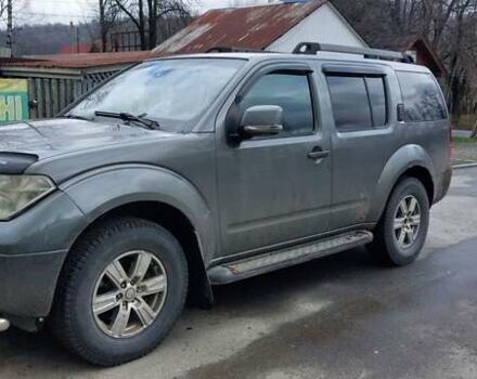 Ниссан Патфайндер 2008 в Тячеве на Automoto.ua Серый Ниссан Патфайндер, объемом двигателя 2.5 л и пробегом 280 тыс. км за 7800 $, фото 24 на Automoto.ua