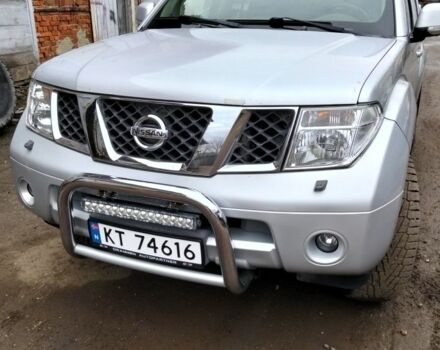 Сірий Ніссан Патфайндер, об'ємом двигуна 2.5 л та пробігом 233 тис. км за 5300 $, фото 16 на Automoto.ua
