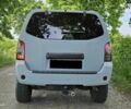Ниссан Патфайндер 2008 в Киеве на Automoto.ua Серый Ниссан Патфайндер, объемом двигателя 0 л и пробегом 225 тыс. км за 3500 $, фото 5 на Automoto.ua