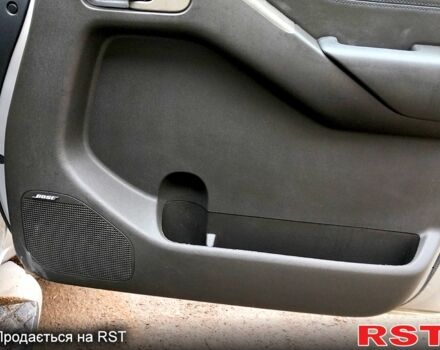 Серый Ниссан Патфайндер, объемом двигателя 2.5 л и пробегом 333 тыс. км за 5300 $, фото 6 на Automoto.ua