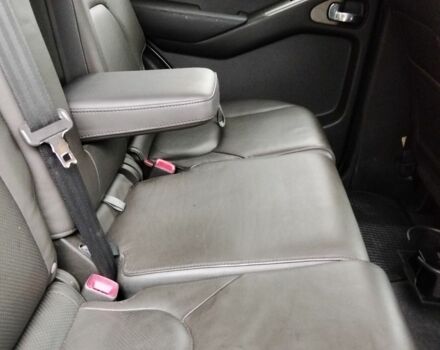 Сірий Ніссан Патфайндер, об'ємом двигуна 2.5 л та пробігом 233 тис. км за 5300 $, фото 7 на Automoto.ua