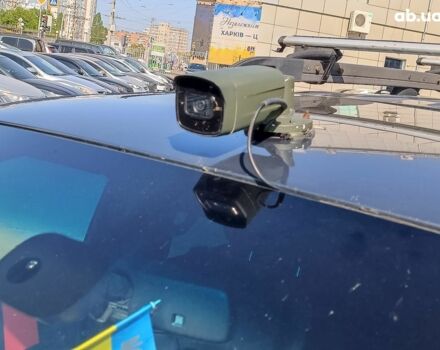 Сірий Ніссан Патфайндер, об'ємом двигуна 2.5 л та пробігом 194 тис. км за 6490 $, фото 3 на Automoto.ua