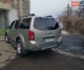 Сірий Ніссан Патфайндер, об'ємом двигуна 2.49 л та пробігом 177 тис. км за 15000 $, фото 2 на Automoto.ua