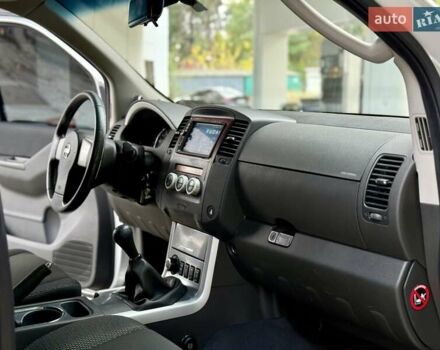 Ниссан Патфайндер 2012 в Днепре (Днепропетровске) на Automoto.ua Серый Ниссан Патфайндер, объемом двигателя 2.49 л и пробегом 169 тыс. км за 13500 $, фото 27 на Automoto.ua