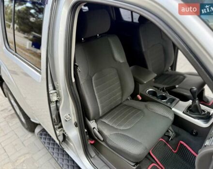 Серый Ниссан Патфайндер, объемом двигателя 2.5 л и пробегом 169 тыс. км за 12999 $, фото 28 на Automoto.ua