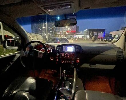 Сірий Ніссан Патфайндер, об'ємом двигуна 2.5 л та пробігом 192 тис. км за 19000 $, фото 10 на Automoto.ua