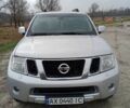 Серый Ниссан Патфайндер, объемом двигателя 2.5 л и пробегом 156 тыс. км за 12500 $, фото 1 на Automoto.ua