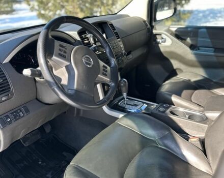 Серый Ниссан Патфайндер, объемом двигателя 2.5 л и пробегом 120 тыс. км за 15600 $, фото 11 на Automoto.ua