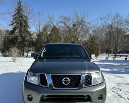 Серый Ниссан Патфайндер, объемом двигателя 2.5 л и пробегом 120 тыс. км за 15600 $, фото 1 на Automoto.ua