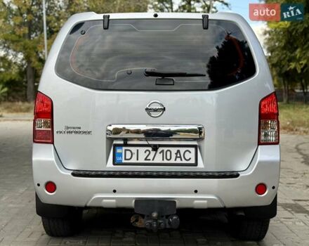 Ниссан Патфайндер 2012 в Днепре (Днепропетровске) на Automoto.ua Серый Ниссан Патфайндер, объемом двигателя 2.49 л и пробегом 169 тыс. км за 13500 $, фото 11 на Automoto.ua