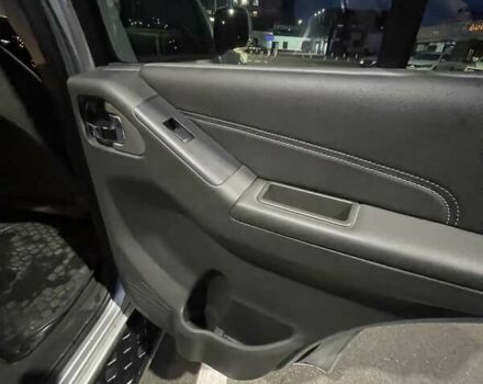 Сірий Ніссан Патфайндер, об'ємом двигуна 2.5 л та пробігом 192 тис. км за 19000 $, фото 12 на Automoto.ua