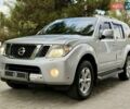Серый Ниссан Патфайндер, объемом двигателя 2.5 л и пробегом 169 тыс. км за 12999 $, фото 2 на Automoto.ua