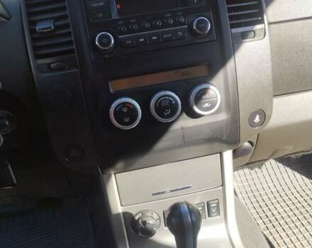 Серый Ниссан Патфайндер, объемом двигателя 2.49 л и пробегом 132 тыс. км за 17500 $, фото 8 на Automoto.ua