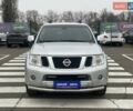 Серый Ниссан Патфайндер, объемом двигателя 2.5 л и пробегом 150 тыс. км за 18000 $, фото 1 на Automoto.ua