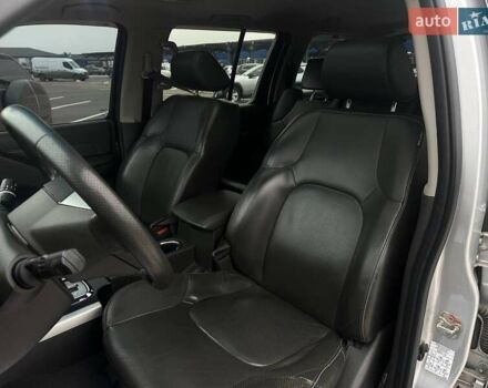 Серый Ниссан Патфайндер, объемом двигателя 2.5 л и пробегом 150 тыс. км за 18000 $, фото 18 на Automoto.ua